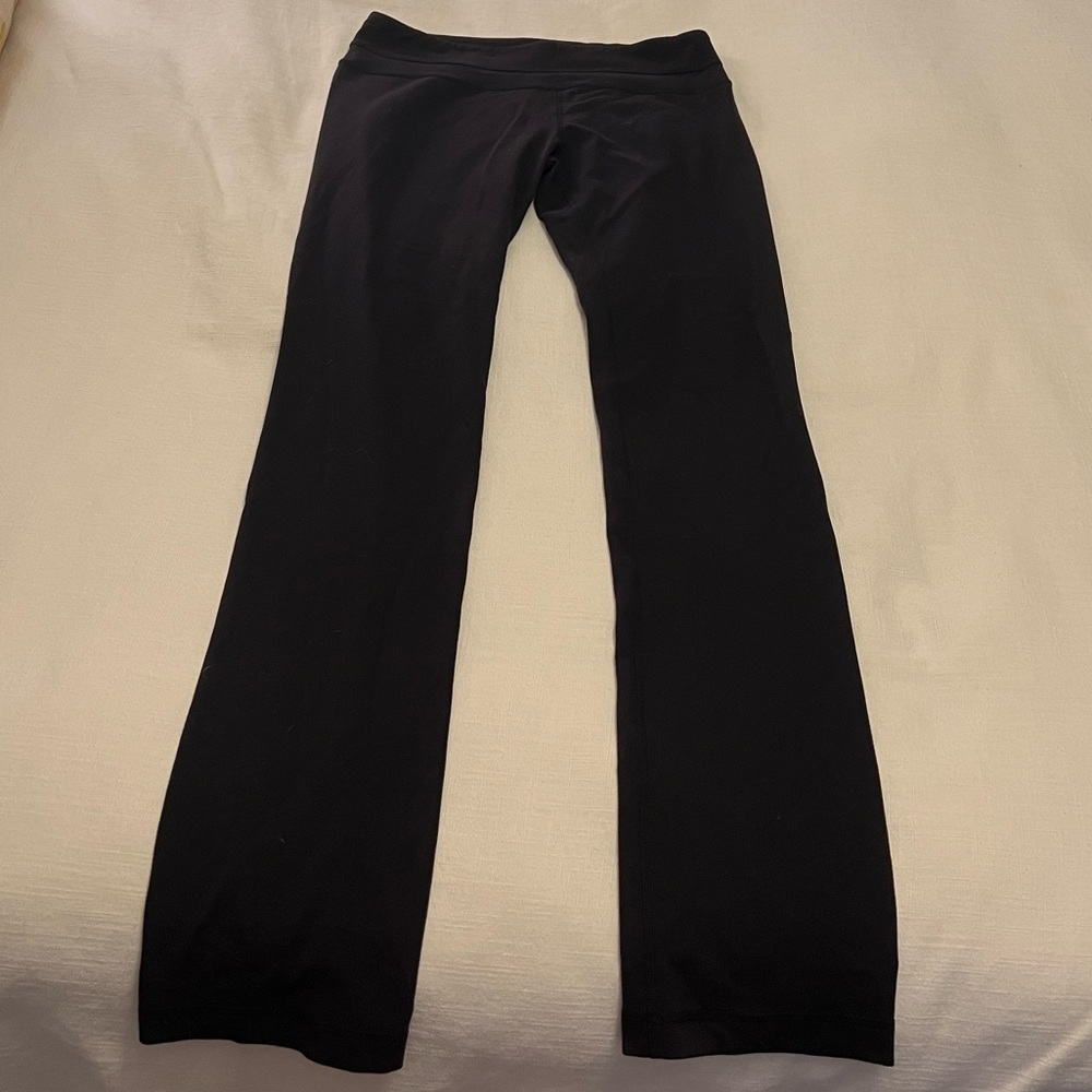 Lulu lemon black yoga pants